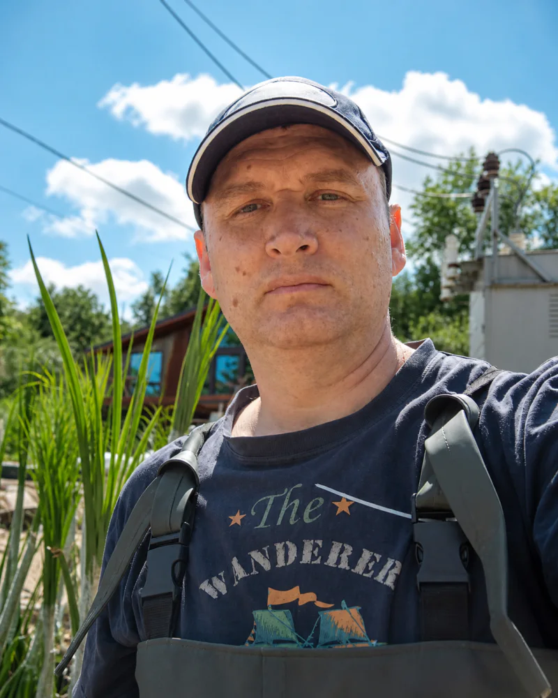 Алексей — специалист по зарыблению, хлорелле и укреплению берегов
